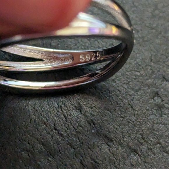 Ring & Earrings Gift set - Picture 7 of 8